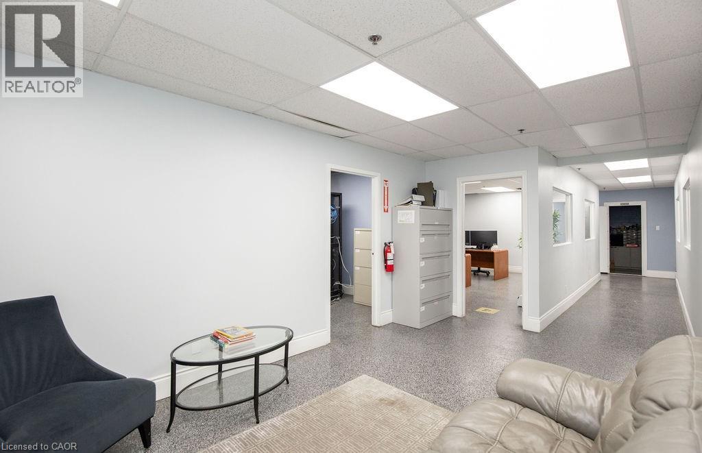 Photo 23 of 42 Niagara Street, Hamilton ON