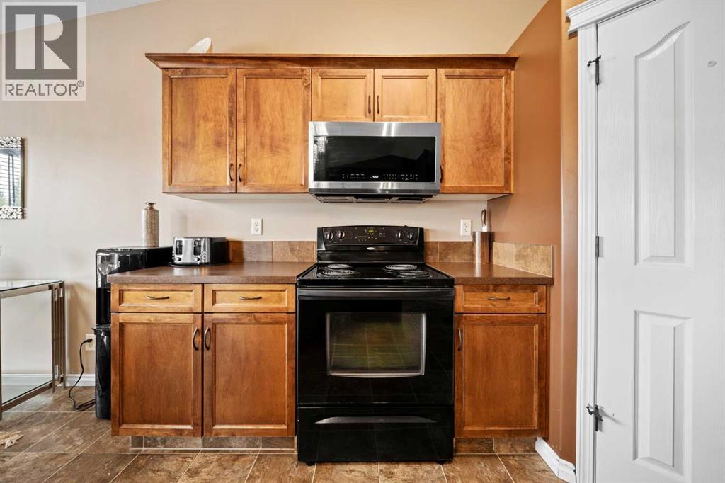 Photo 7 of 308 Lancaster Drive, Red Deer AB