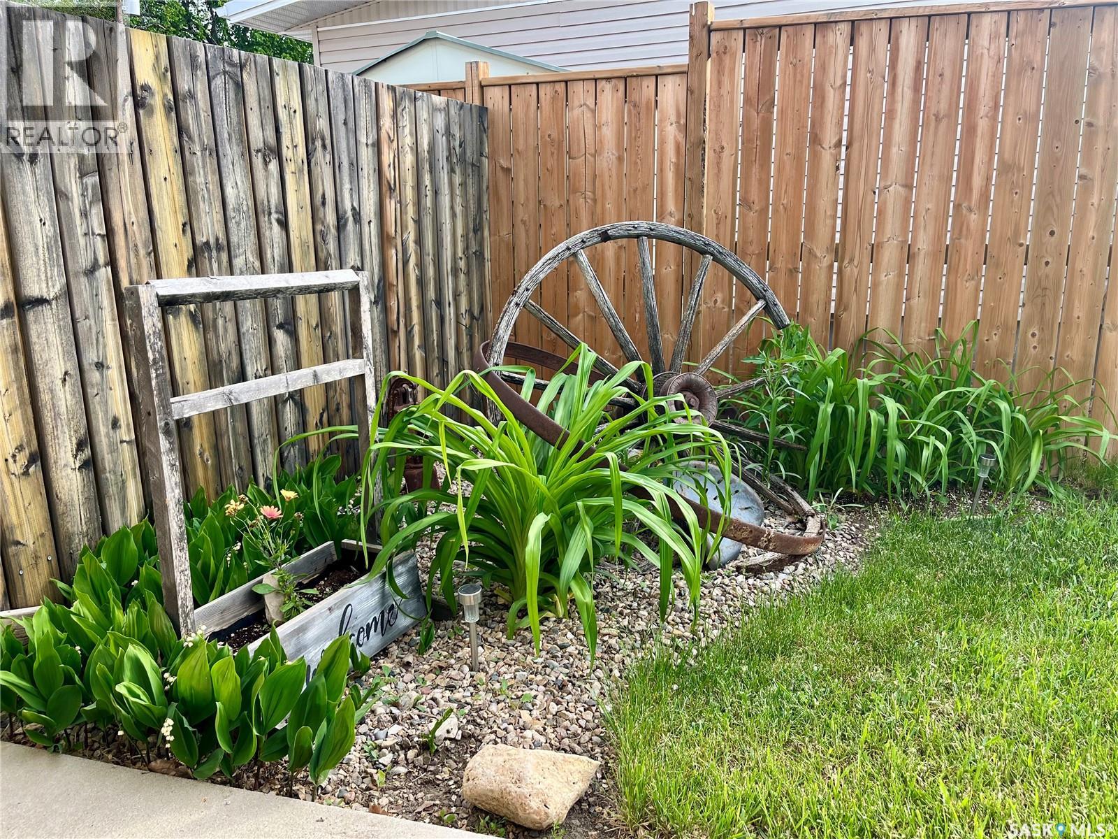 Photo 34 of 440 Macdonald Drive, Swift Current SK