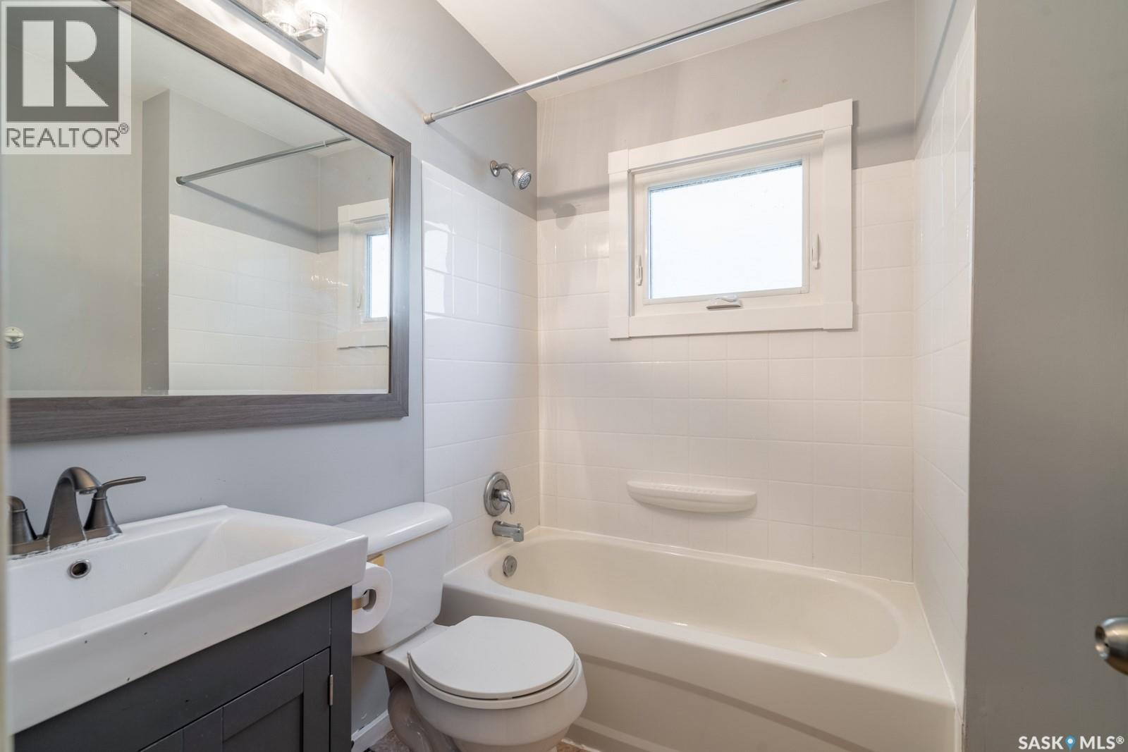 Photo 17 of 2634 Atkinson Street, Regina SK