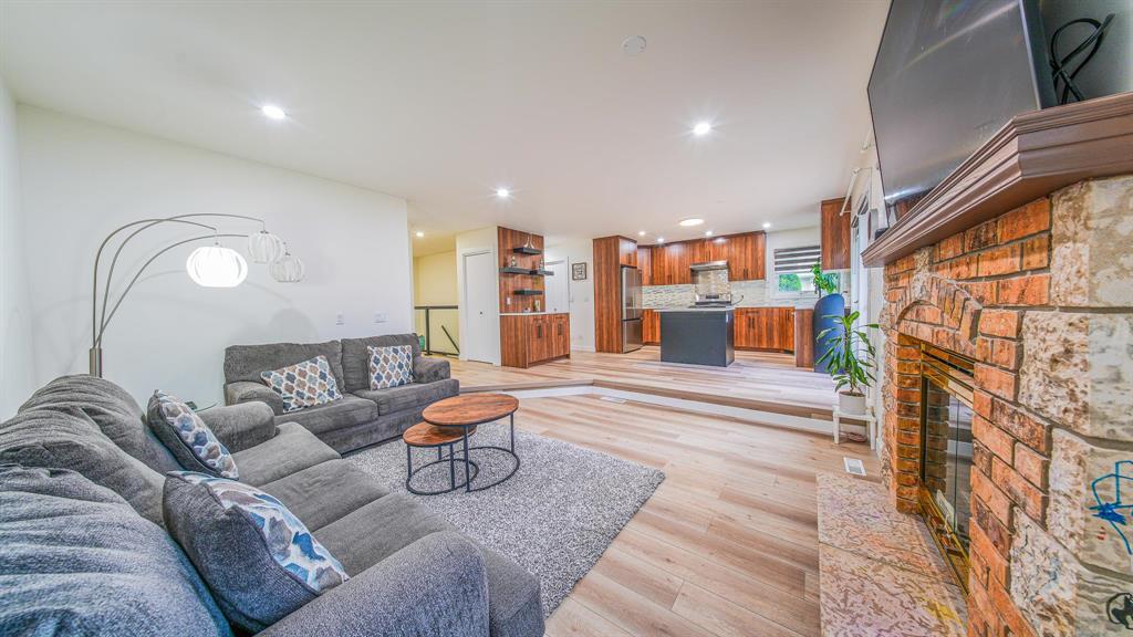 Photo 10 of 15 Vistula Way, Winnipeg MB