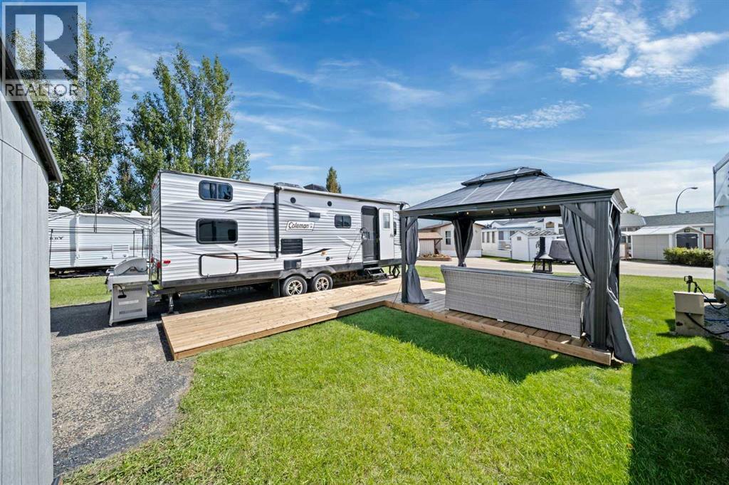 Photo 7 of 2045 25054 South Pine Lake Road, Rural Red Deer County AB