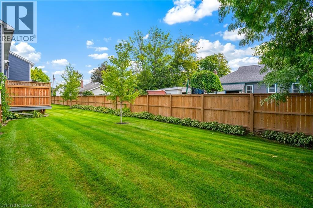 Photo 39 of 88 Lakeport Road Unit 33, St Catharines ON