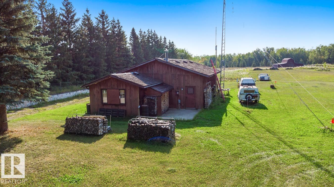 Photo 1 of 85 52110 Rge Road 214, Rural Strathcona County AB