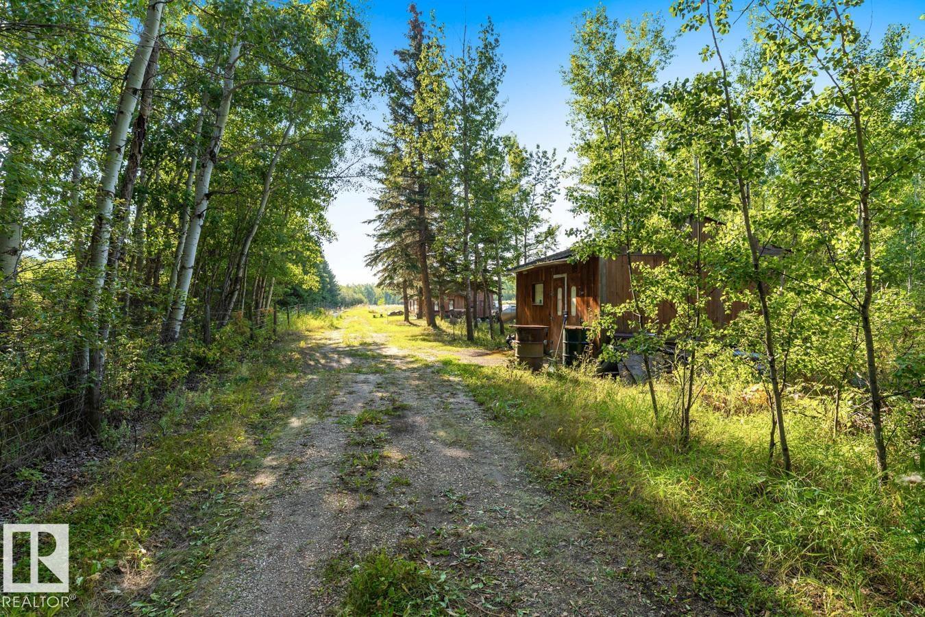Photo 2 of 85 52110 Rge Road 214, Rural Strathcona County AB