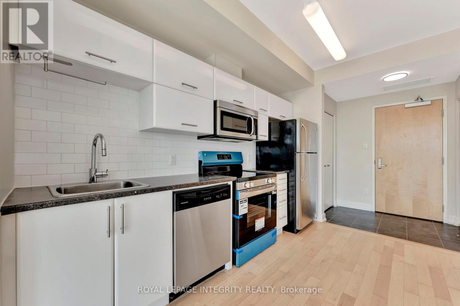 Photo 12 of 1808 179 Metcalfe Street, Ottawa ON