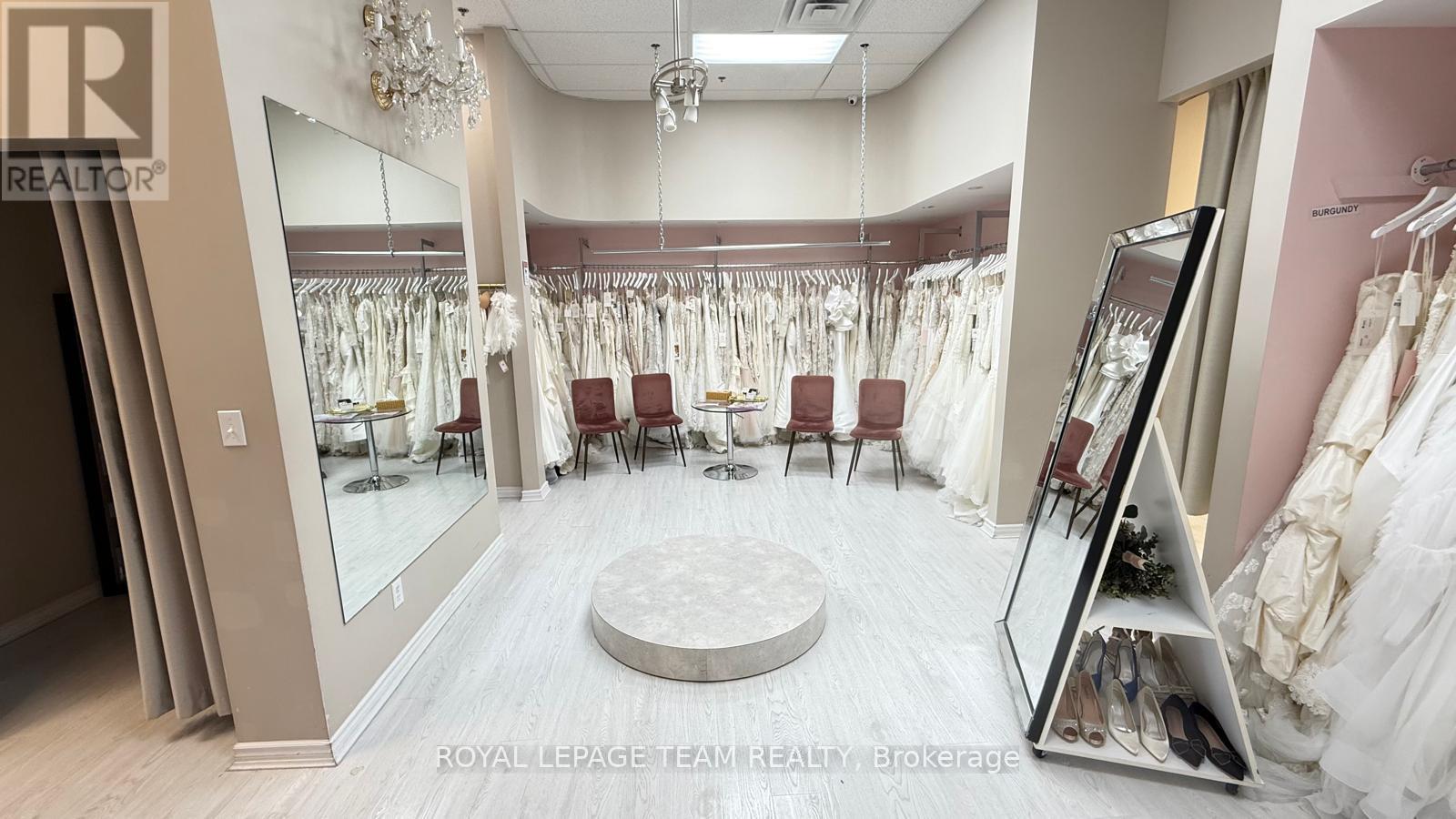 Photo 11 of 105 106 2900 Gibford Drive, Ottawa ON
