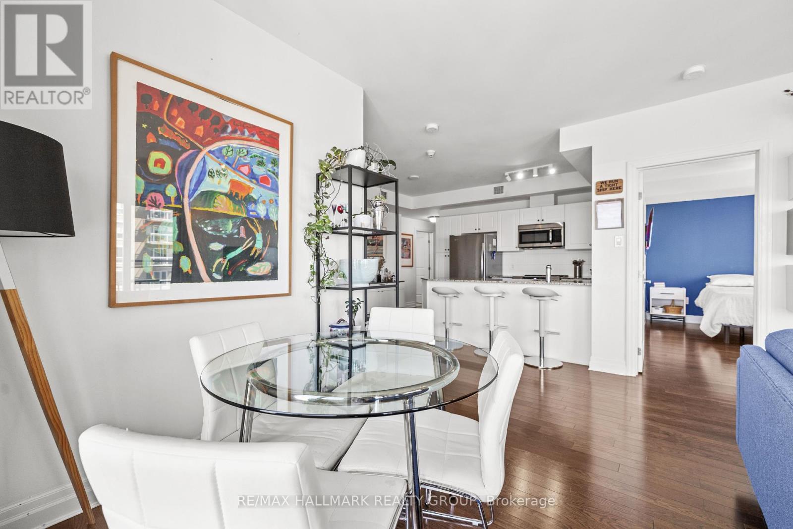 Photo 16 of 1304 90 Landry Street, Ottawa ON