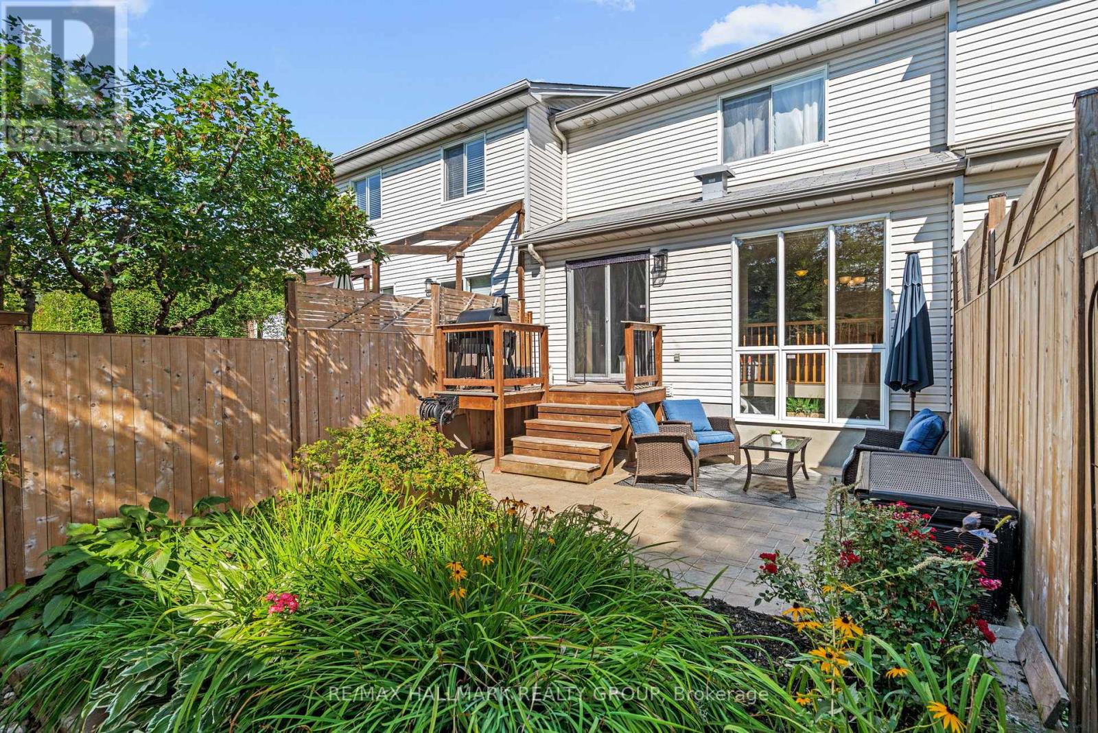 Photo 31 of 62 College Circle, Ottawa ON