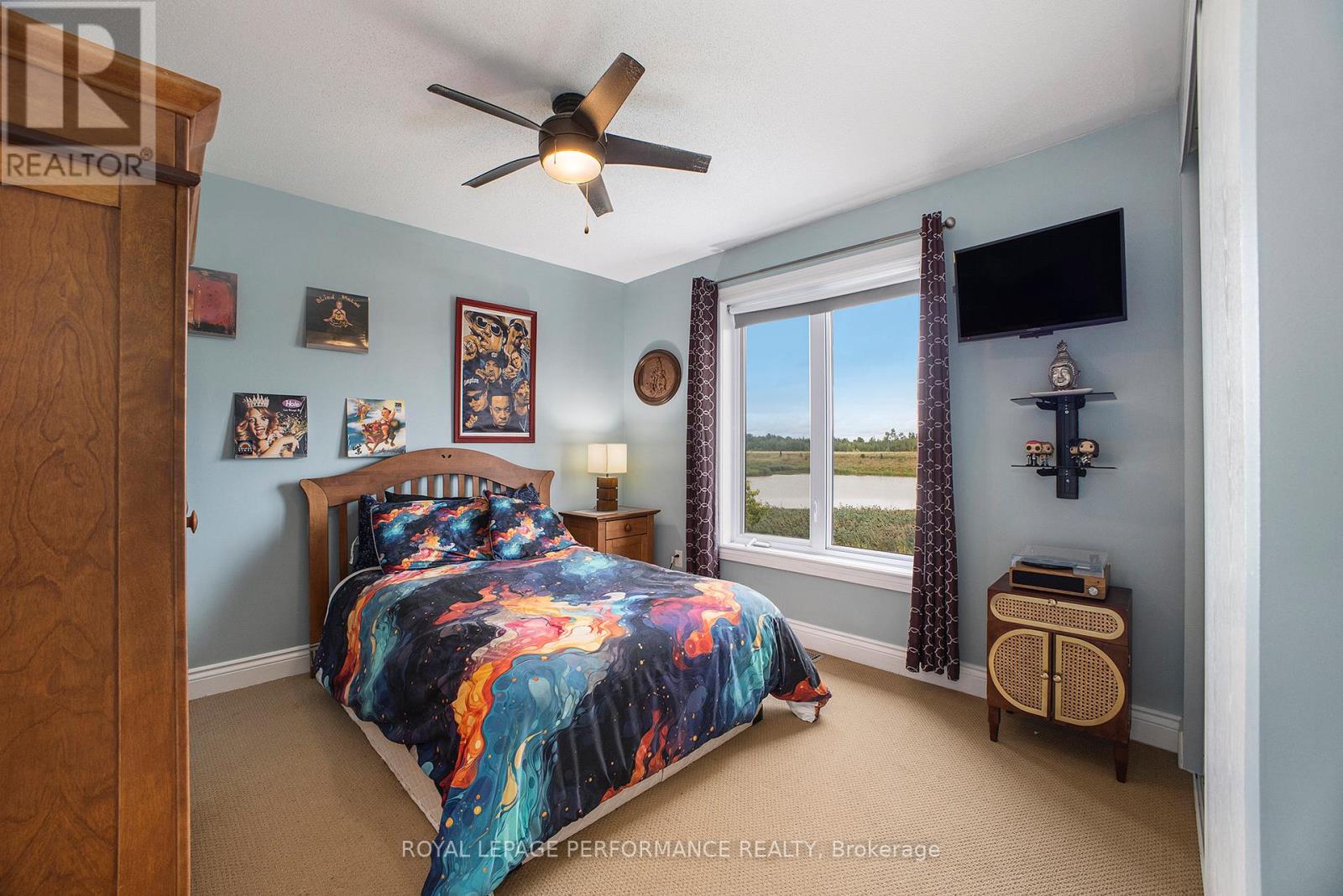 Photo 30 of 450 Frank Cauley Way, Ottawa ON