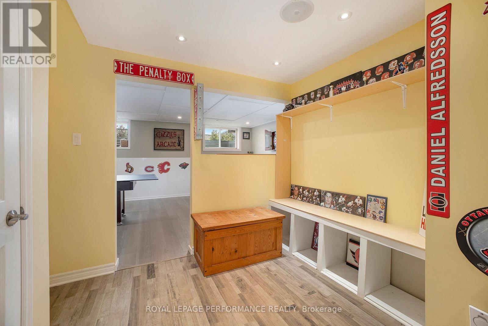 Photo 33 of 450 Frank Cauley Way, Ottawa ON
