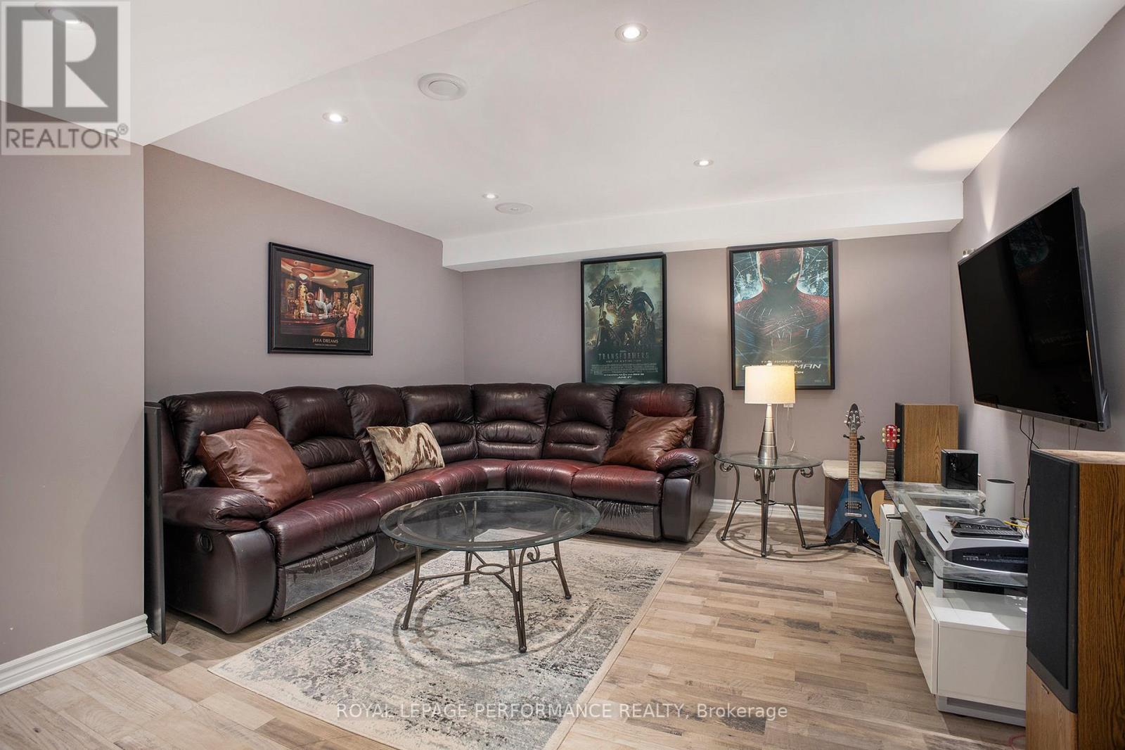 Photo 37 of 450 Frank Cauley Way, Ottawa ON