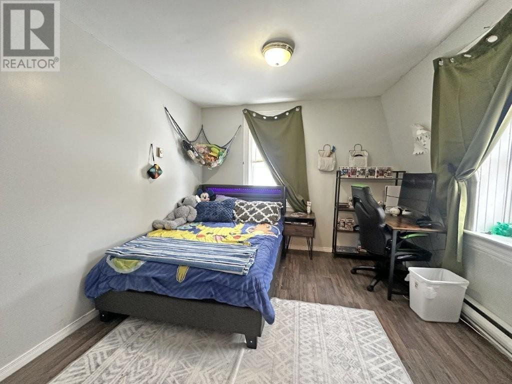 Photo 31 of 4 Riverview St, Nipigon ON