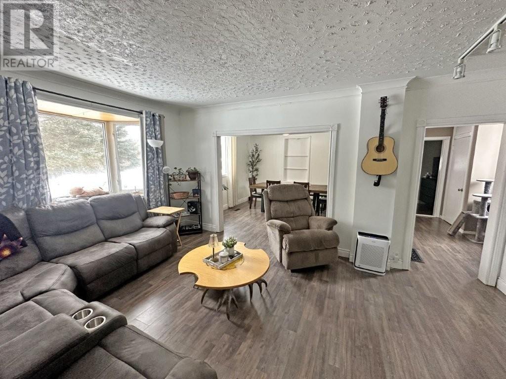 Photo 9 of 4 Riverview St, Nipigon ON