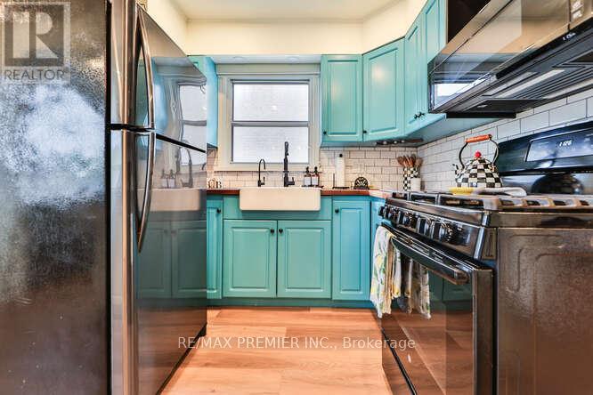 Photo 17 of 1223 Glencairn Avenue, Toronto ON