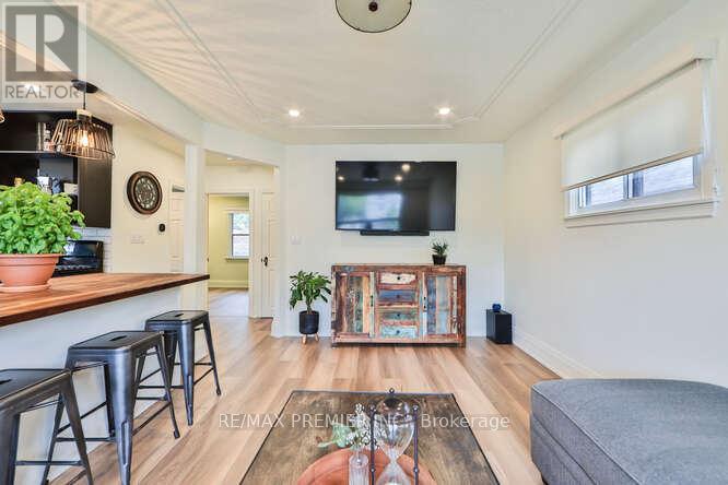 Photo 15 of 1223 Glencairn Avenue, Toronto ON
