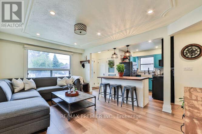 Photo 13 of 1223 Glencairn Avenue, Toronto ON