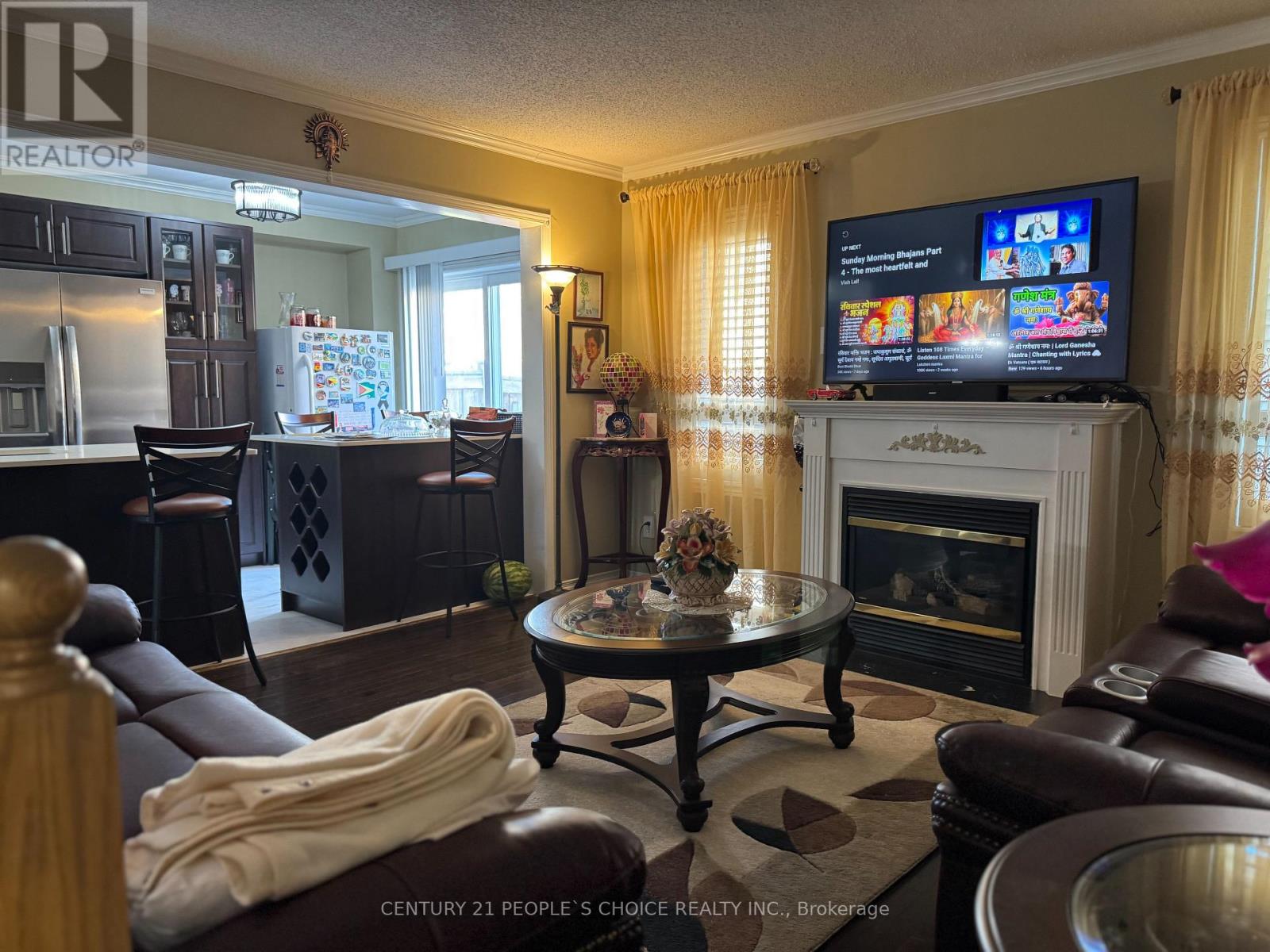 Photo 47 of 124 Heartleaf Crescent, Brampton ON