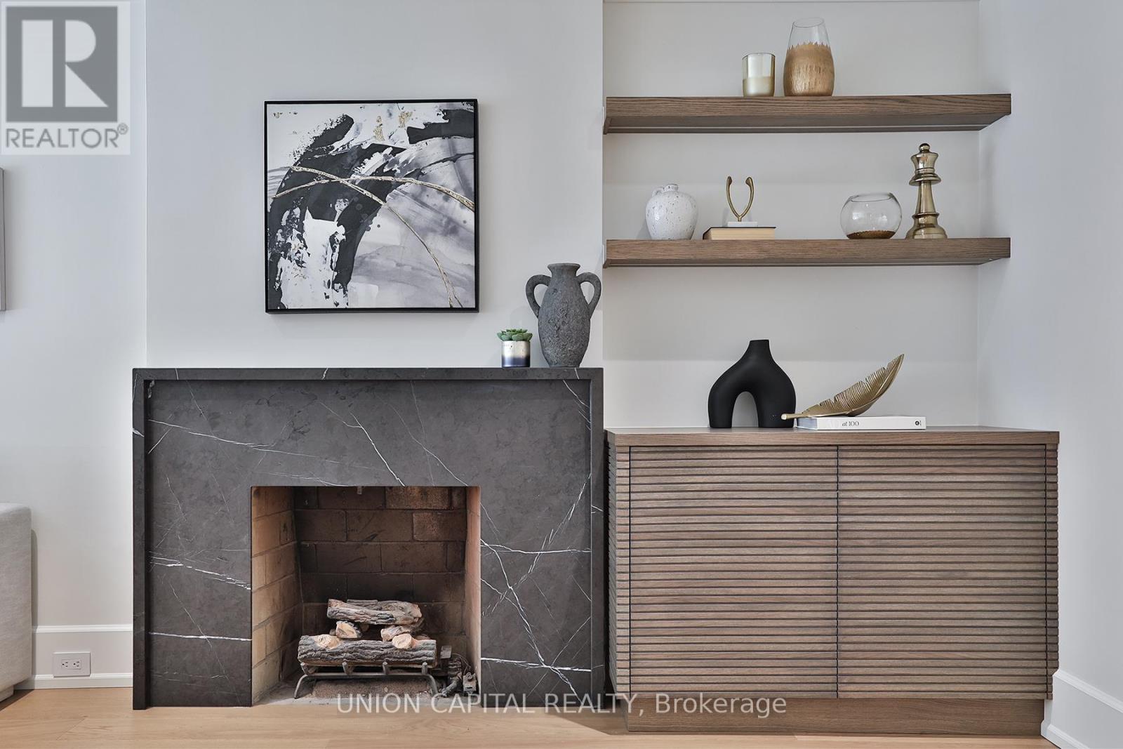 Photo 20 of 16 Lytton Boulevard, Toronto ON