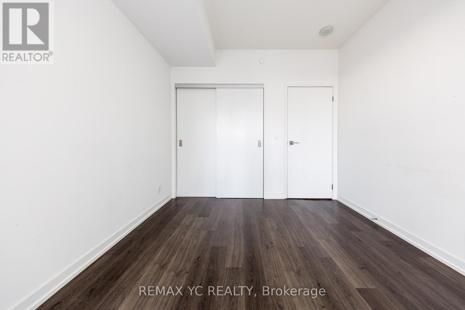 Photo 10 of 313 98 Lillian Street, Toronto ON