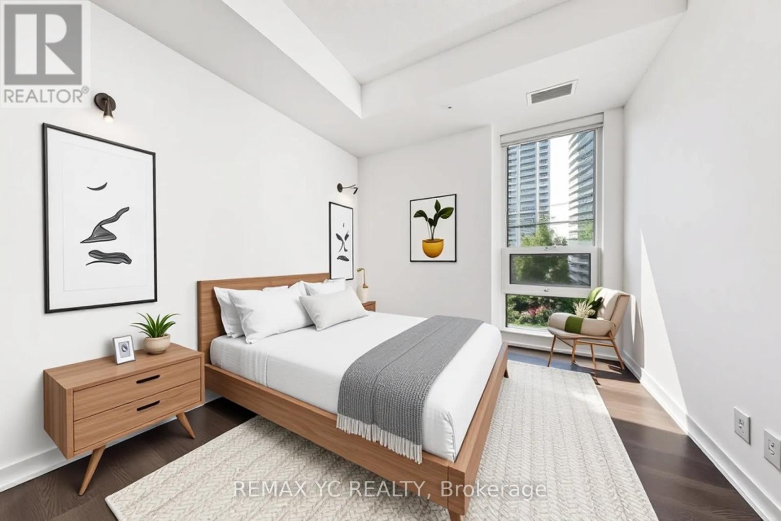 Photo 12 of 313 98 Lillian Street, Toronto ON