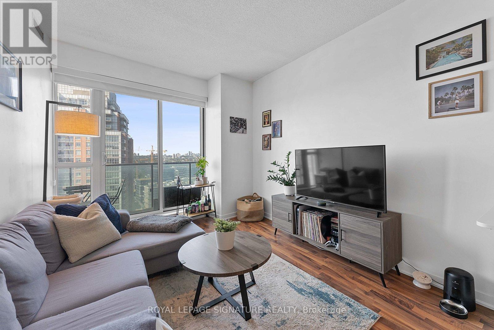 Photo 12 of 2112 150 East Liberty Street, Toronto ON
