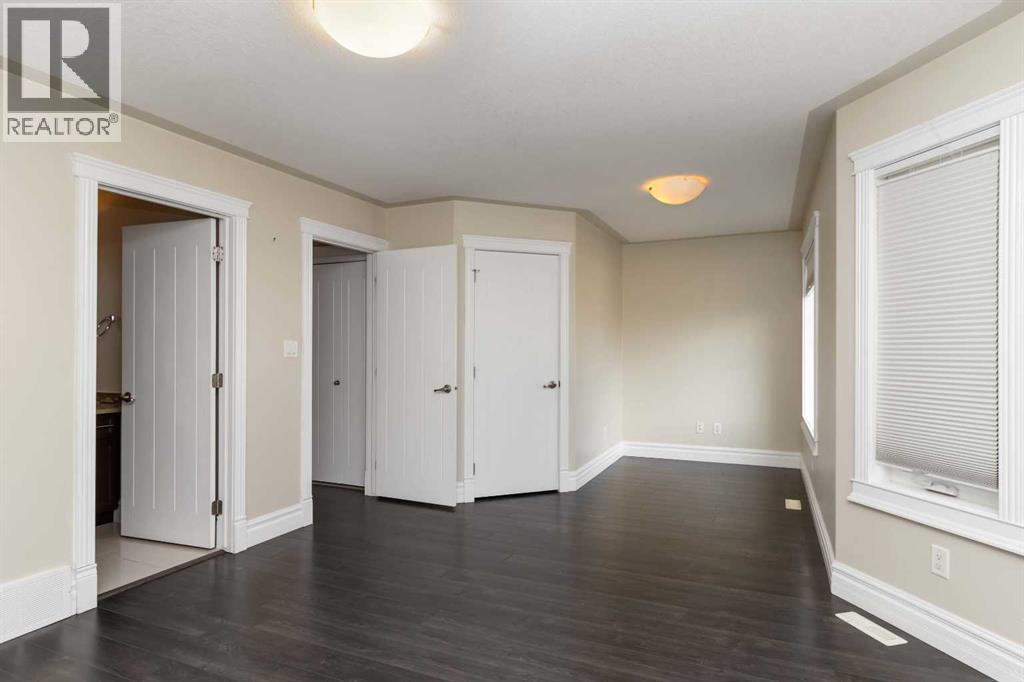 Photo 21 of 176 Coniker Crescent, Fort Mcmurray AB