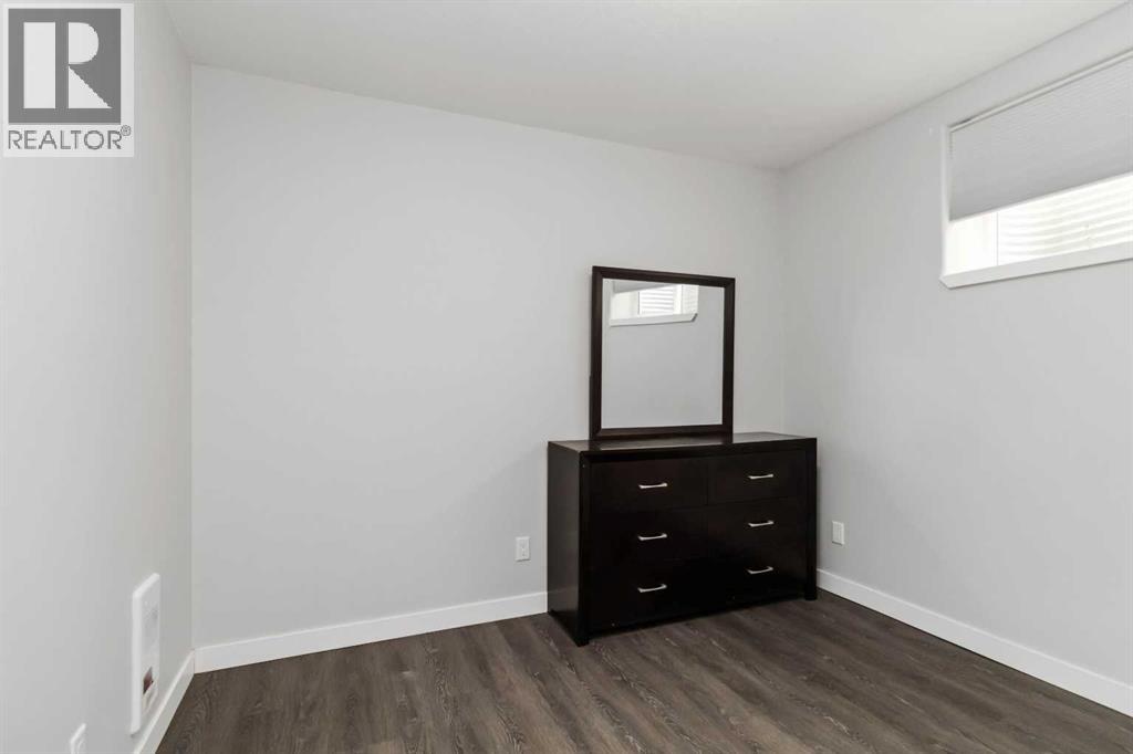Photo 35 of 176 Coniker Crescent, Fort Mcmurray AB