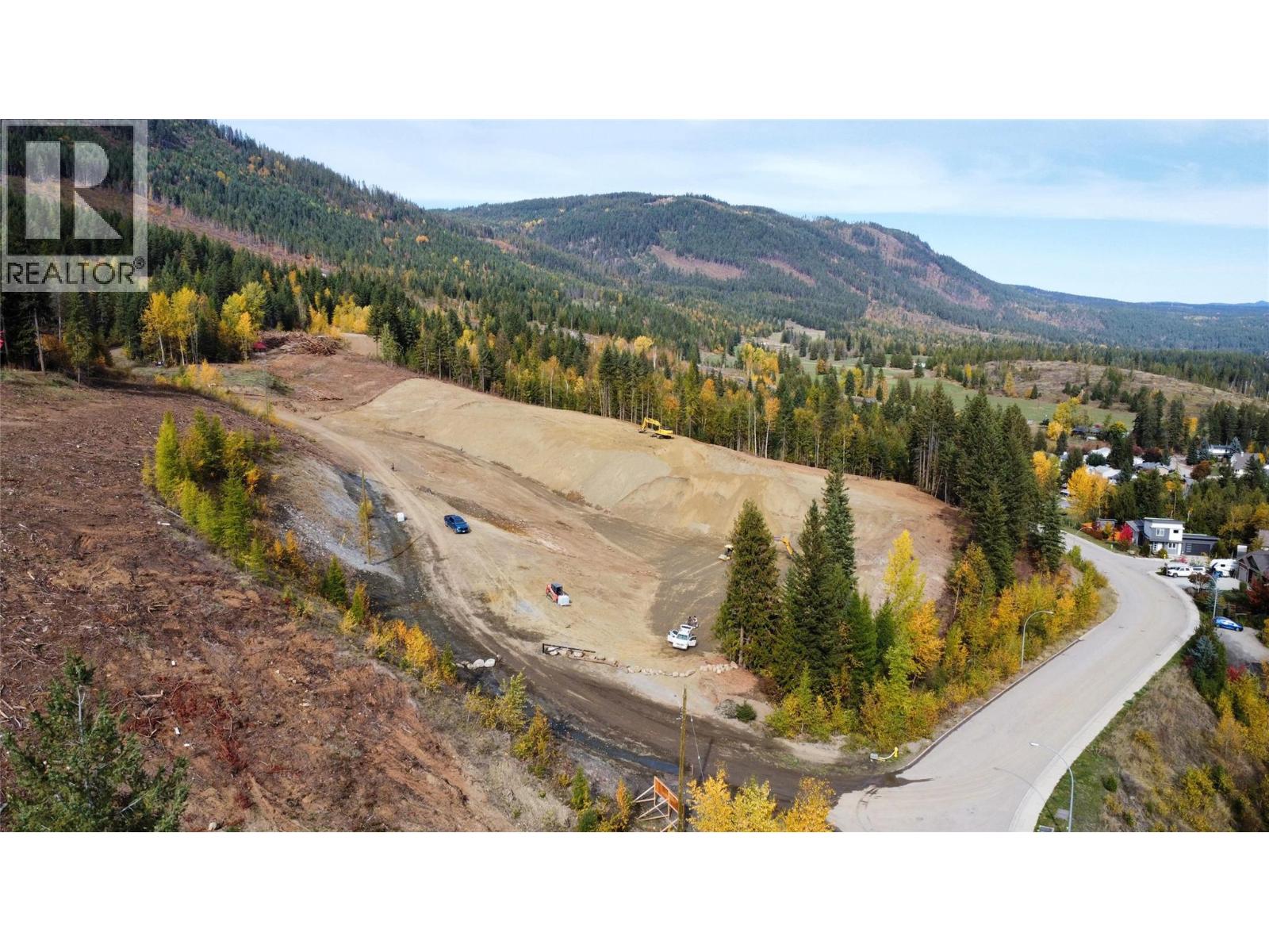 2680 CEDAR RIDGE Street Unit# 5 Lot# 5, Lumby