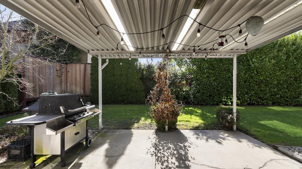 Photo 39 of 16232 87 Avenue, Surrey BC