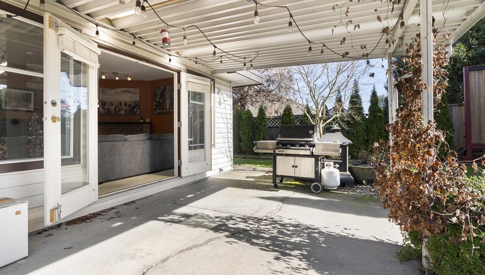 Photo 35 of 16232 87 Avenue, Surrey BC