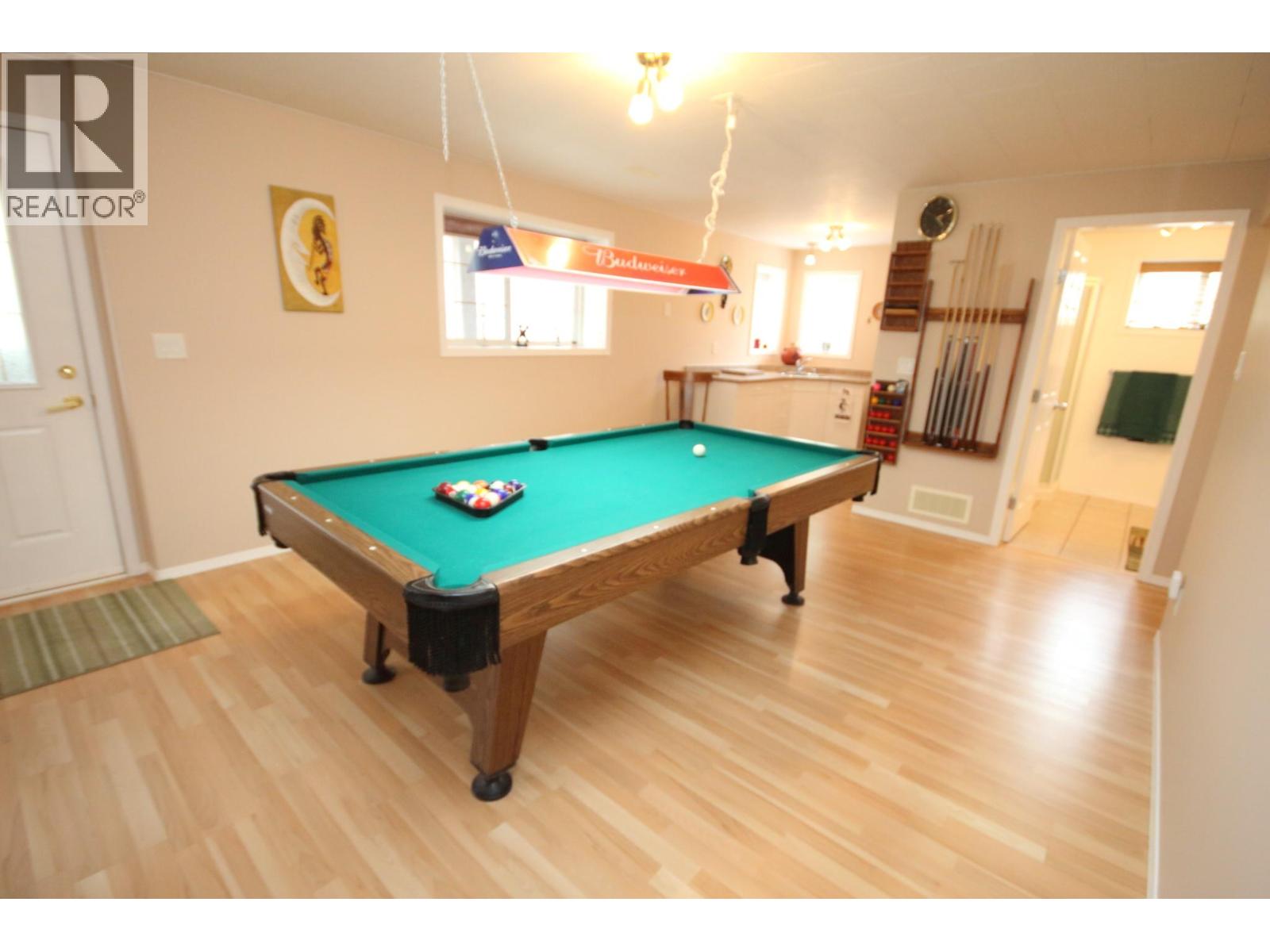 957 Morningstar Road, Oliver