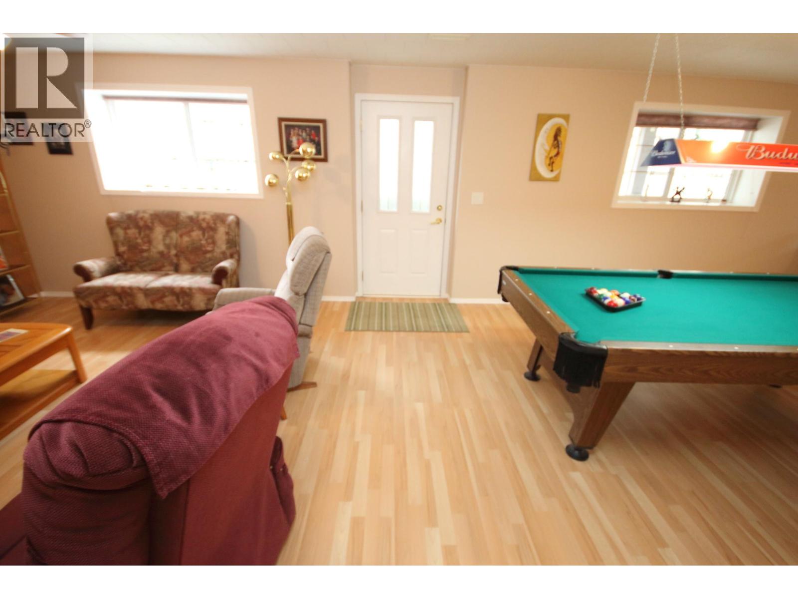 957 Morningstar Road, Oliver