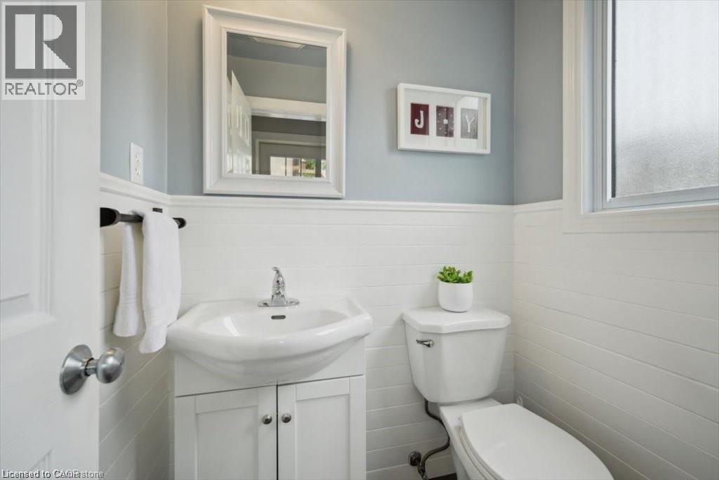 Photo 19 of 312 Craigleith Drive, Waterloo ON