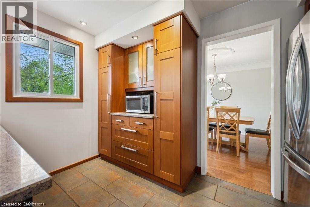 Photo 16 of 312 Craigleith Drive, Waterloo ON