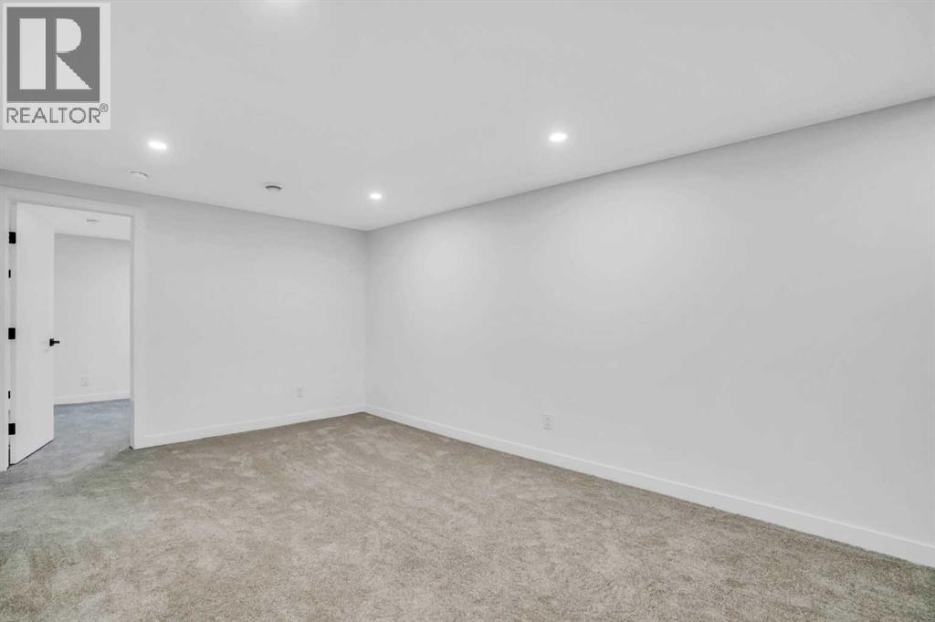 Photo 33 of 4608 Memorial Drive Ne, Calgary AB