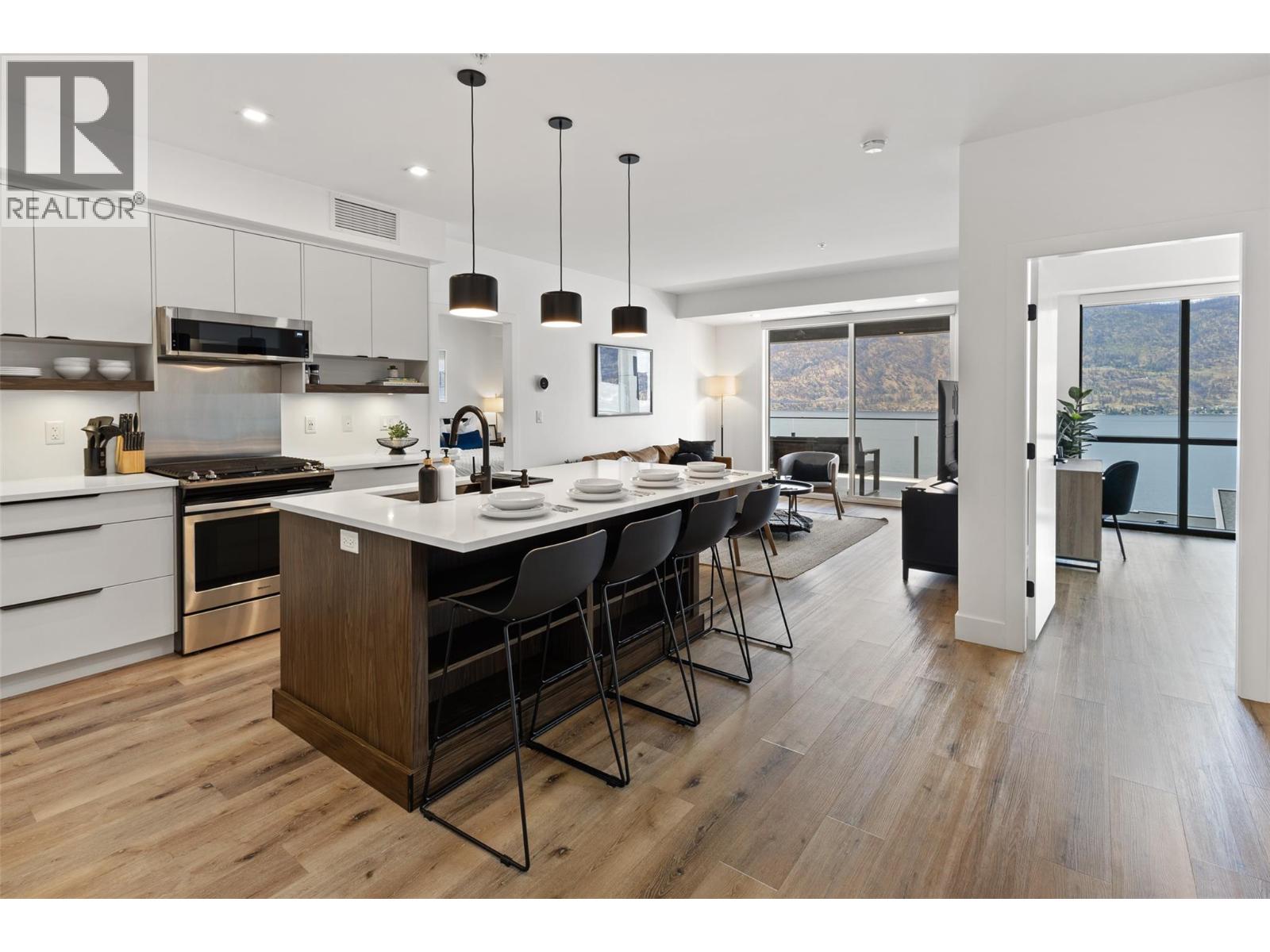 315 3475 Granite Close, Kelowna