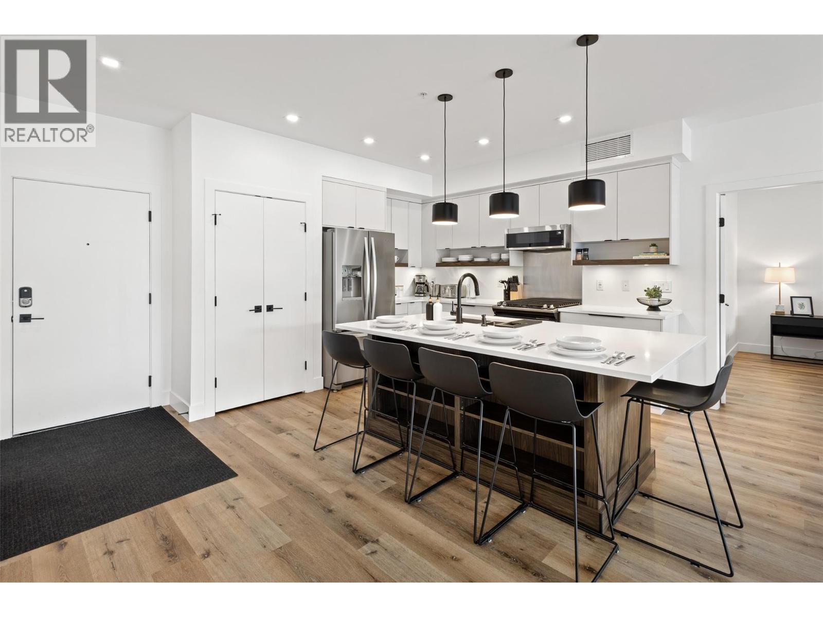 315 3475 Granite Close, Kelowna
