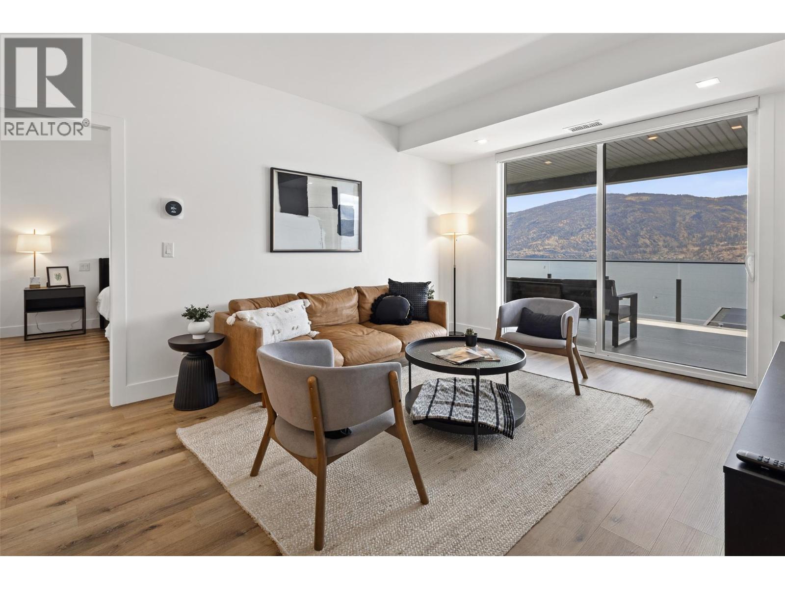 315 3475 Granite Close, Kelowna