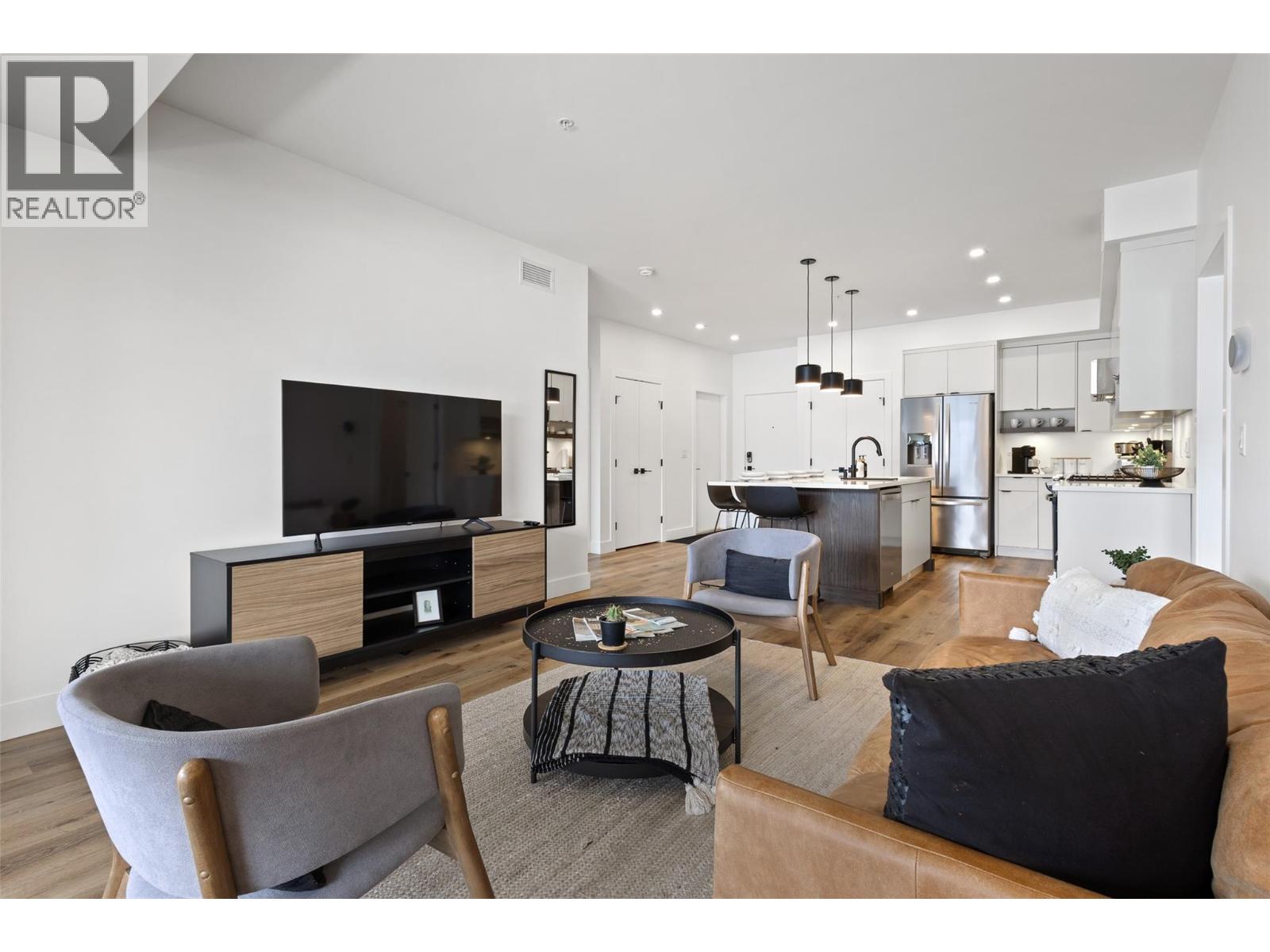 315 3475 Granite Close, Kelowna