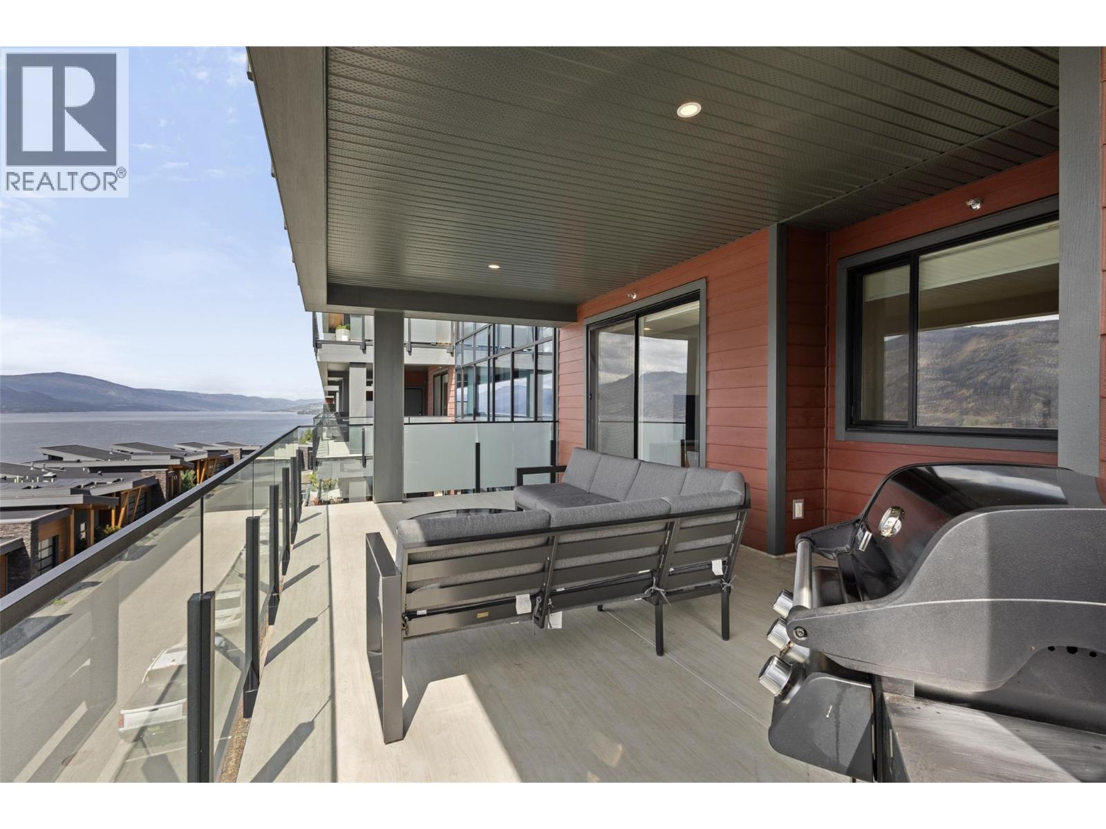 315 3475 Granite Close, Kelowna