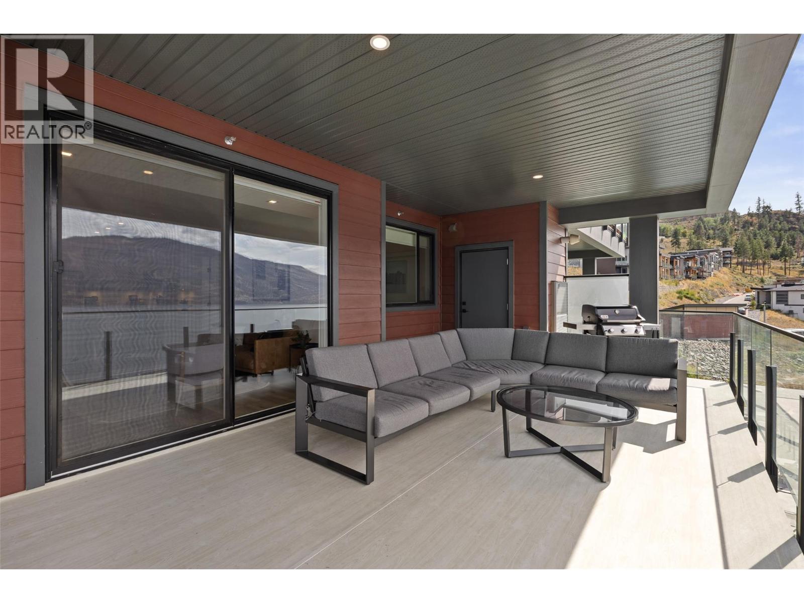315 3475 Granite Close, Kelowna