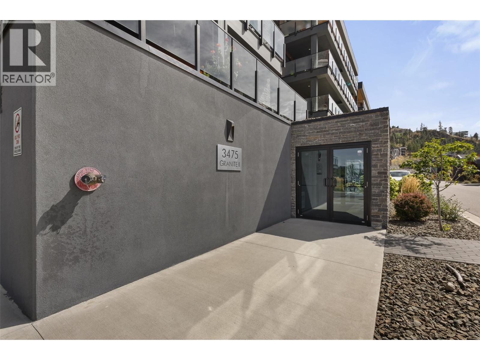 315 3475 Granite Close, Kelowna