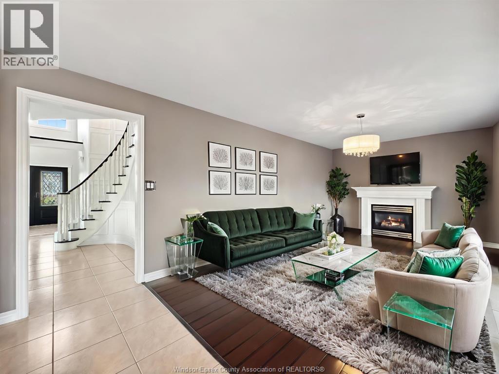Photo 14 of 157 Rockhaven, Lakeshore ON