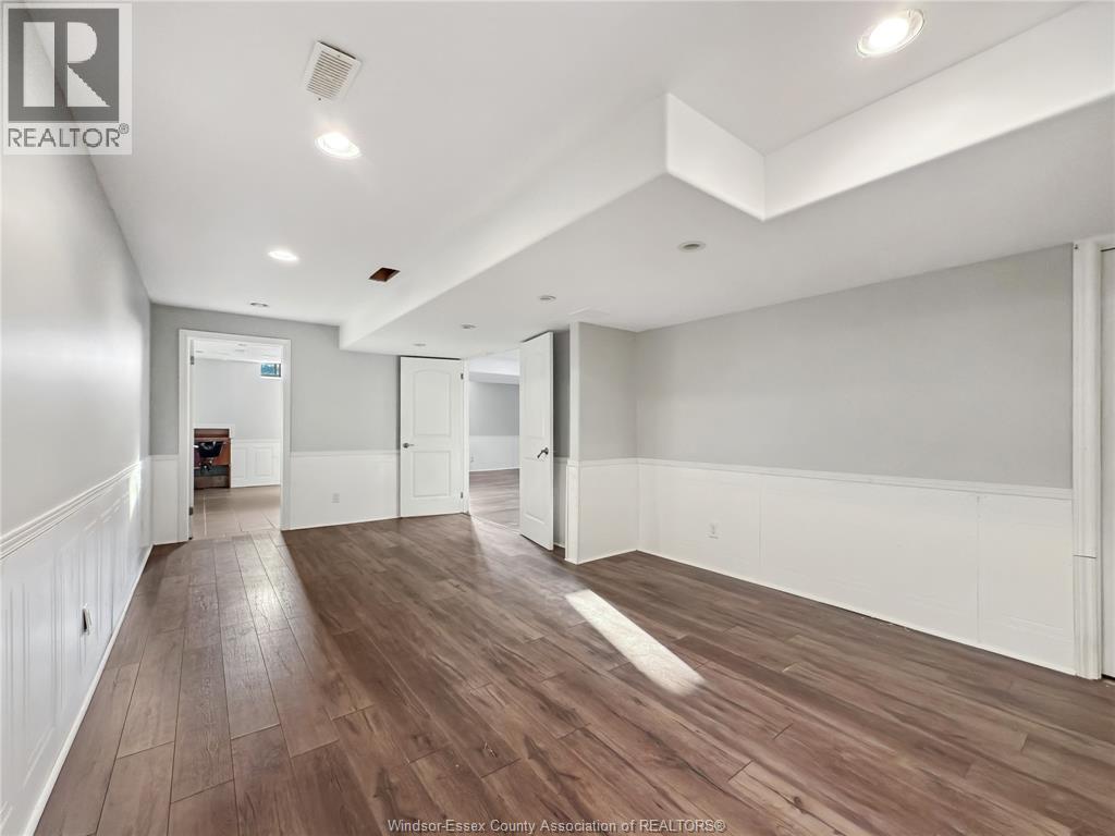Photo 36 of 157 Rockhaven, Lakeshore ON