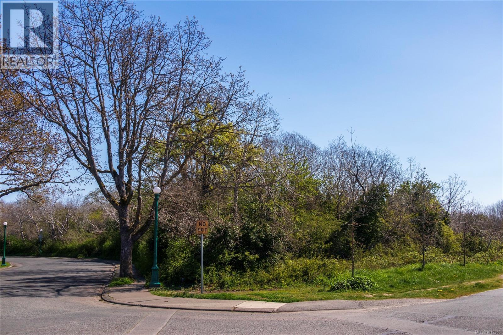  2650 Dorset Road, Oak Bay