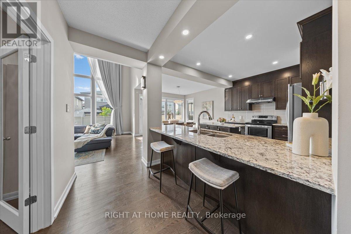 Photo 6 of 319 Oxer Place, Ottawa ON