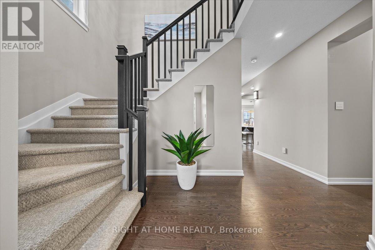 Photo 4 of 319 Oxer Place, Ottawa ON