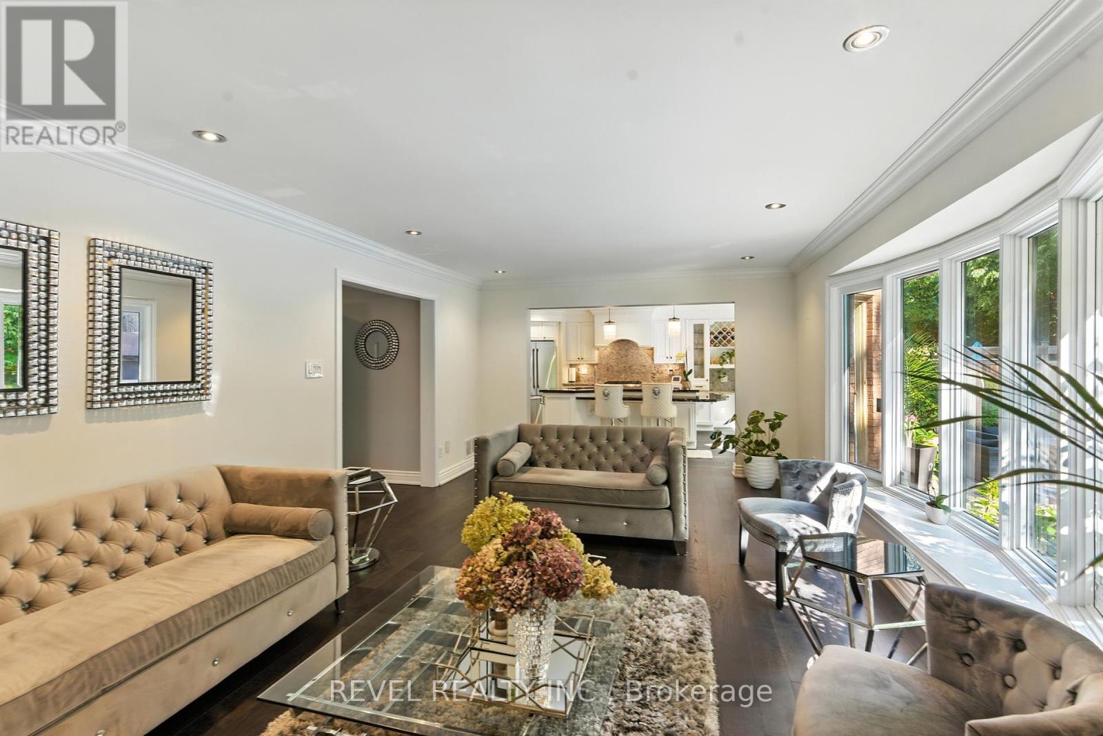 Photo 17 of 1251 White Lane, Oakville ON