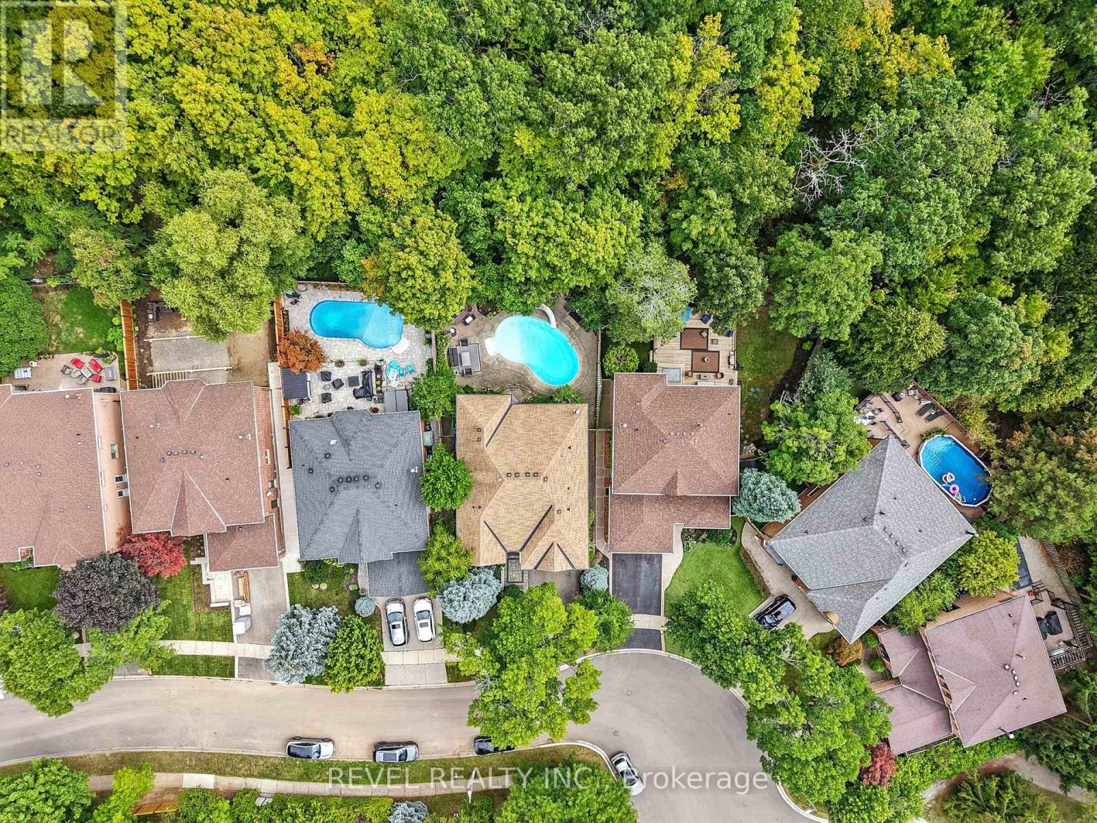Photo 4 of 1251 White Lane, Oakville ON